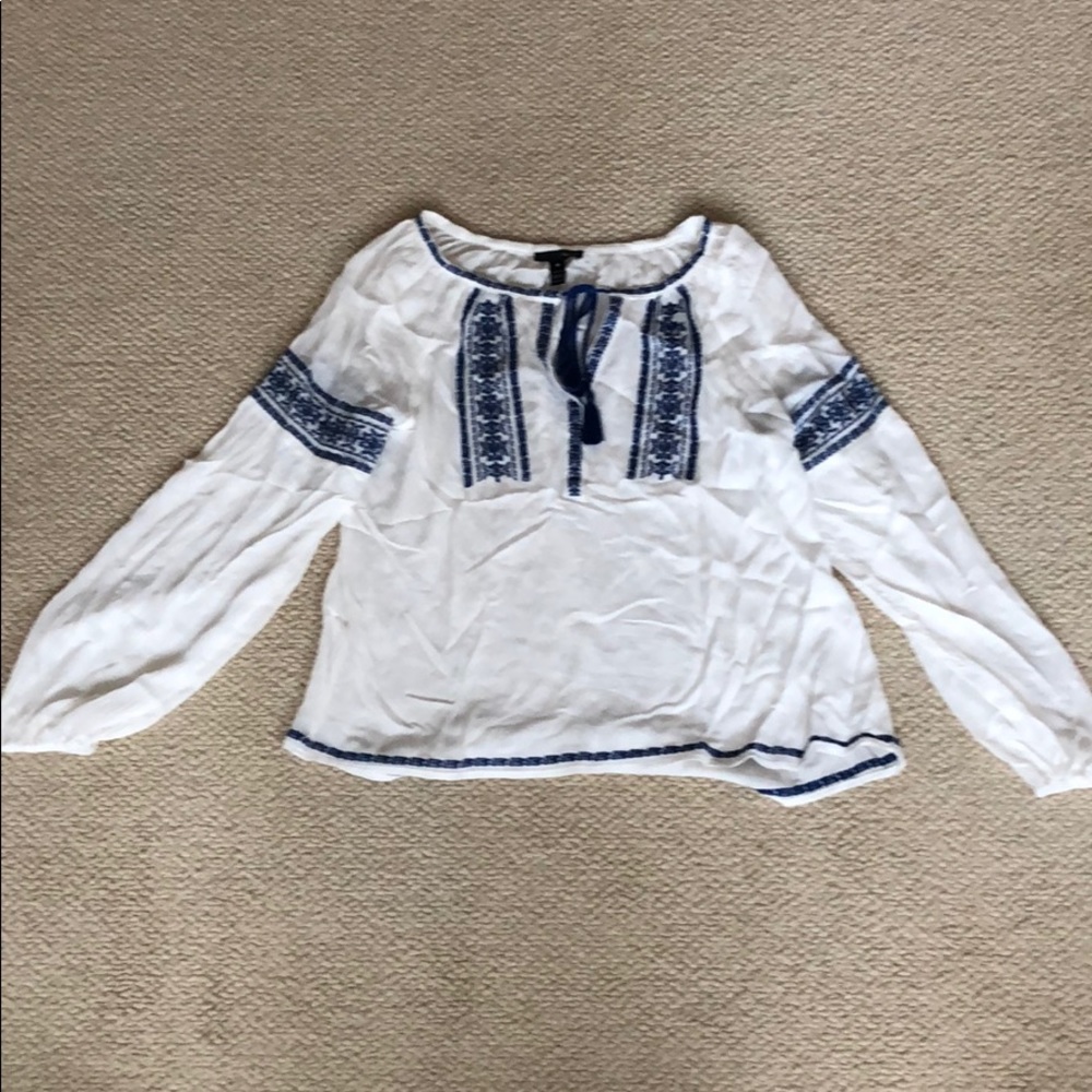 Tunic with blue detail